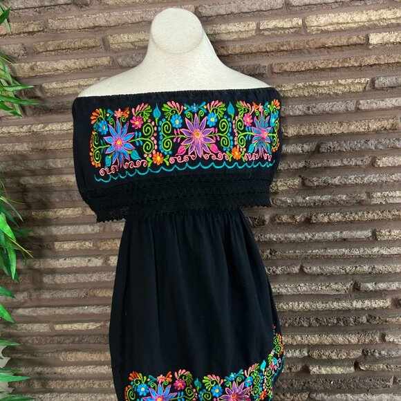 Mexican Black Embroidered Floral Off Shoulder Peasant Dress - Picture 7 of 9